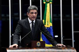 Itamaraty foi avisado da invaso  embaixada da Venezuela, diz Rogrio Carvalho